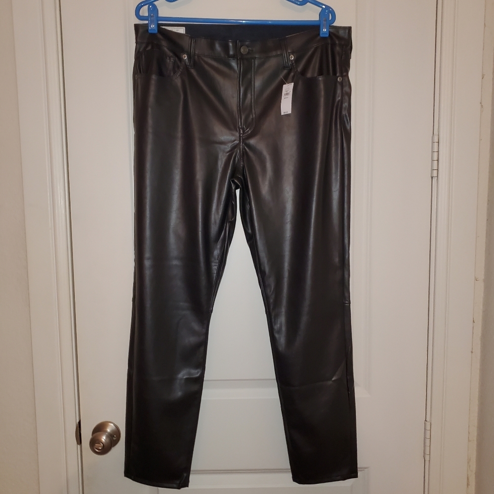 Gap Tru Black Faux Leather Pants, 16R Mid Rise
